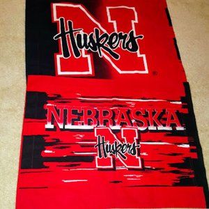 NWOT!--Set of 2 Nebraska 'Huskers Pillow-Shams